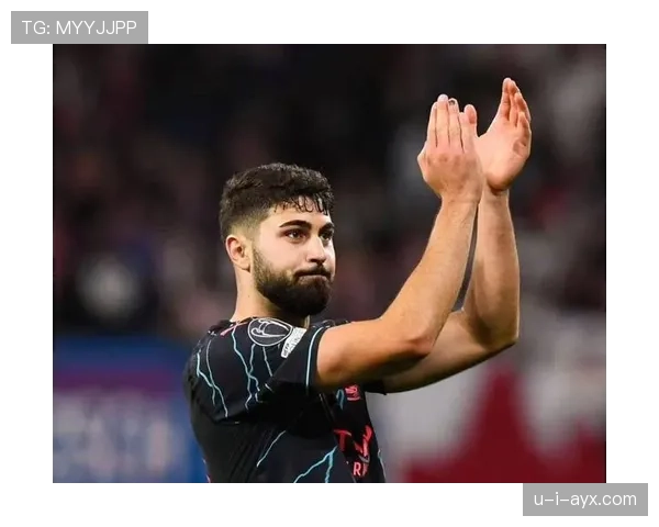 沃克防守数据亮眼,联盟顶级防守者崛起成球队胜利关键 沃克防守数据亮眼,联盟顶级防守者崛起成球队胜利关键